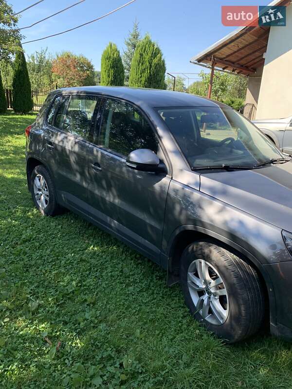 Внедорожник / Кроссовер Volkswagen Tiguan 2012 в Дрогобыче