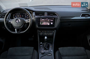 Внедорожник / Кроссовер Volkswagen Tiguan 2020 в Киеве