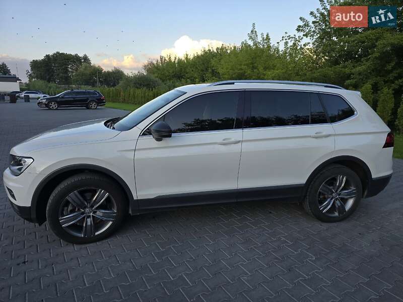 Внедорожник / Кроссовер Volkswagen Tiguan 2020 в Тернополе