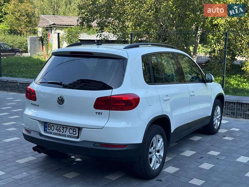 Внедорожник / Кроссовер Volkswagen Tiguan 2016 в Тернополе