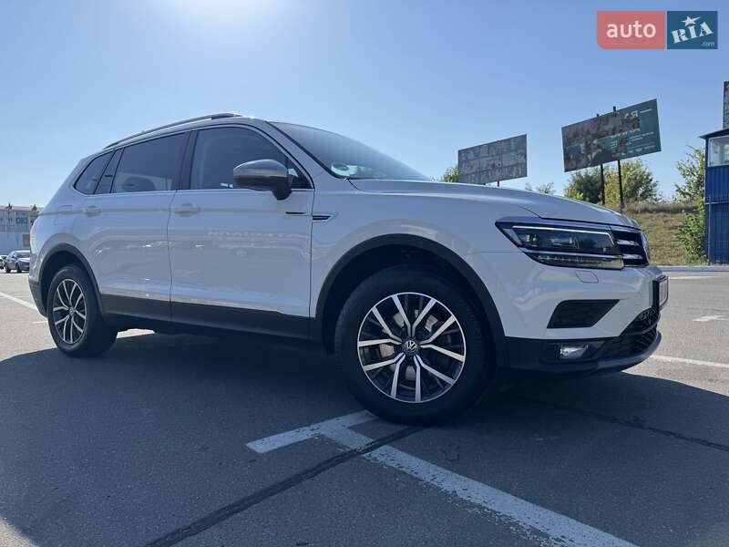 Позашляховик / Кросовер Volkswagen Tiguan 2018 в Вінниці