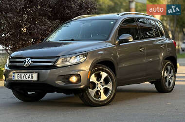 Внедорожник / Кроссовер Volkswagen Tiguan 2013 в Днепре