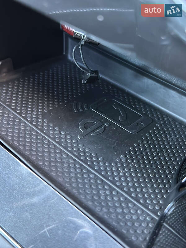 Внедорожник / Кроссовер Volkswagen Tiguan 2018 в Киеве