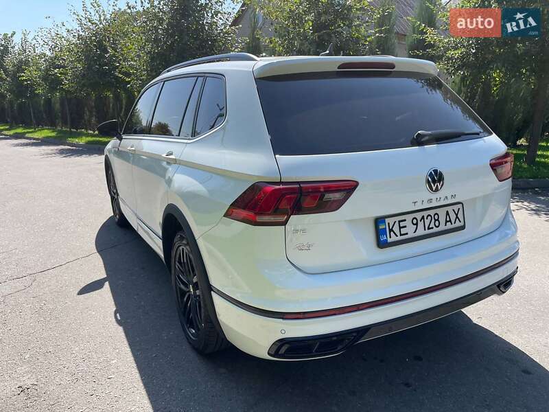 Внедорожник / Кроссовер Volkswagen Tiguan 2022 в Днепре