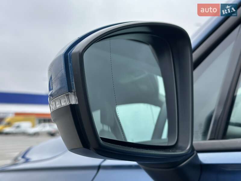 Внедорожник / Кроссовер Volkswagen Tiguan 2018 в Черновцах