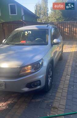 Внедорожник / Кроссовер Volkswagen Tiguan 2014 в Киеве