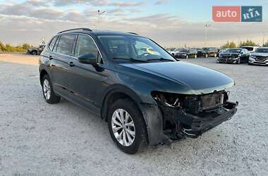 Позашляховик / Кросовер Volkswagen Tiguan 2019 в Львові