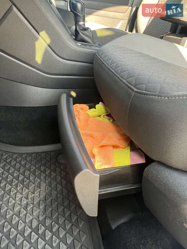 Внедорожник / Кроссовер Volkswagen Tiguan 2016 в Львове фото 22 Внедорожник / Кроссовер Volkswagen Tiguan 2016 в Львове