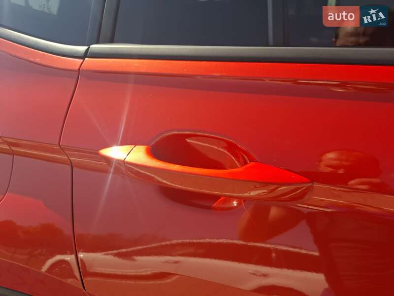 Внедорожник / Кроссовер Volkswagen Tiguan 2018 в Шепетовке