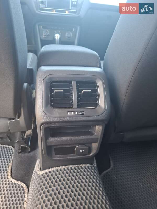 Внедорожник / Кроссовер Volkswagen Tiguan 2018 в Шепетовке