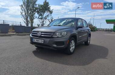 Внедорожник / Кроссовер Volkswagen Tiguan 2011 в Николаеве