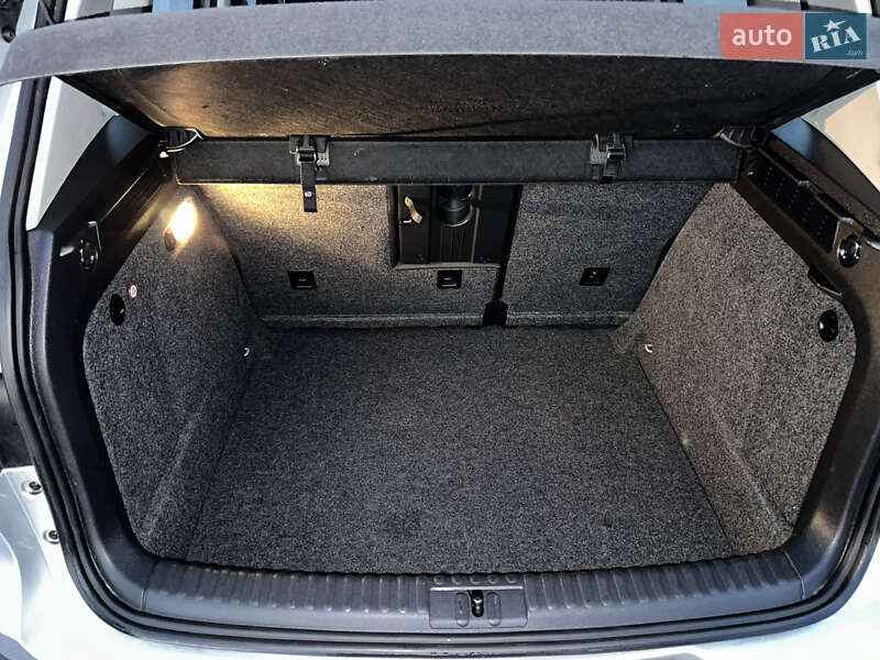Внедорожник / Кроссовер Volkswagen Tiguan 2011 в Ровно