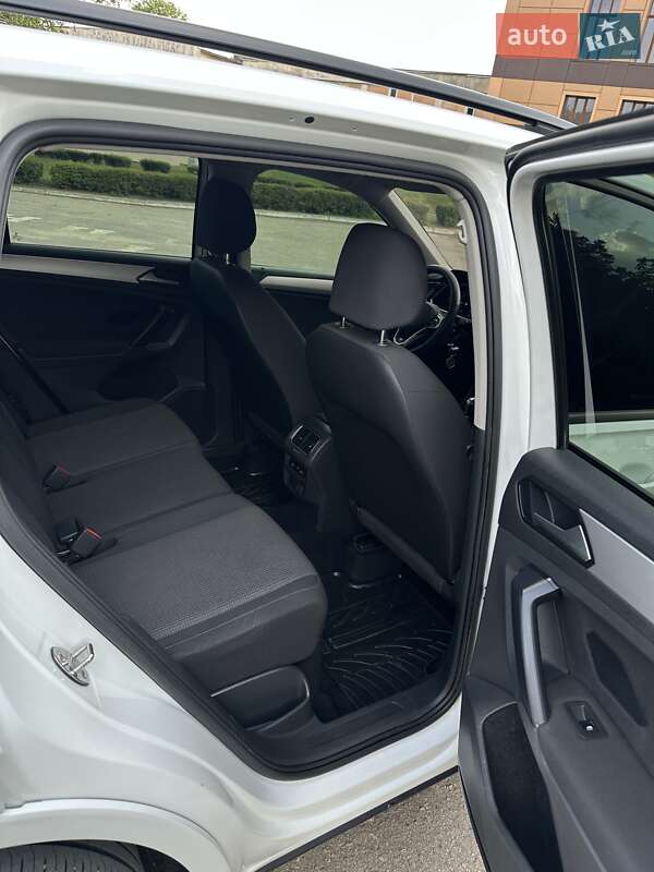 Внедорожник / Кроссовер Volkswagen Tiguan 2017 в Лозовой фото 17 Внедорожник / Кроссовер Volkswagen Tiguan 2017 в Лозовой