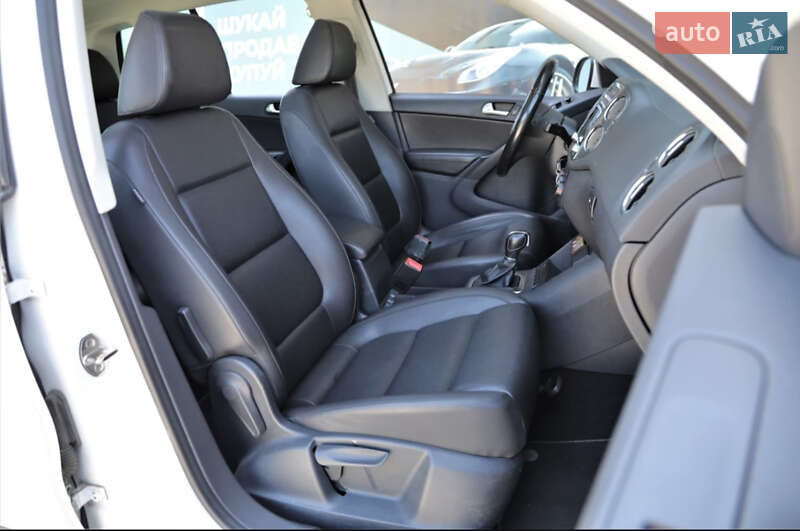 Внедорожник / Кроссовер Volkswagen Tiguan 2013 в Харькове