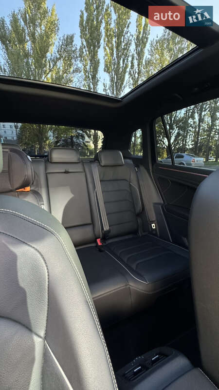 Внедорожник / Кроссовер Volkswagen Tiguan 2022 в Кривом Роге