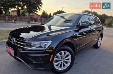 Внедорожник / Кроссовер Volkswagen Tiguan 2018 в Житомире