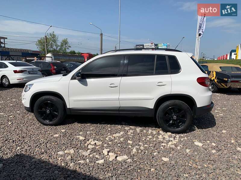 Внедорожник / Кроссовер Volkswagen Tiguan 2008 в Львове