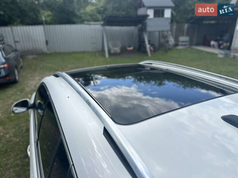 Позашляховик / Кросовер Volkswagen Tiguan 2012 в Києві