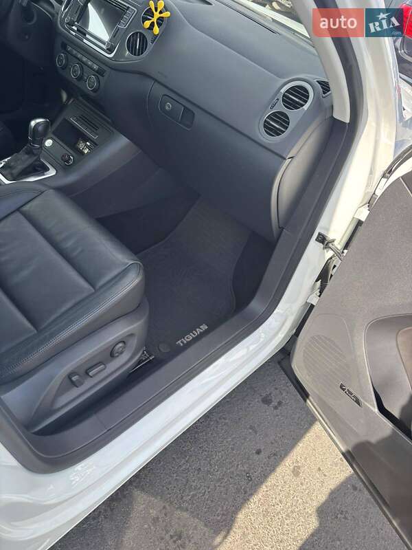 Внедорожник / Кроссовер Volkswagen Tiguan 2016 в Черкассах фото 10 Внедорожник / Кроссовер Volkswagen Tiguan 2016 в Черкассах