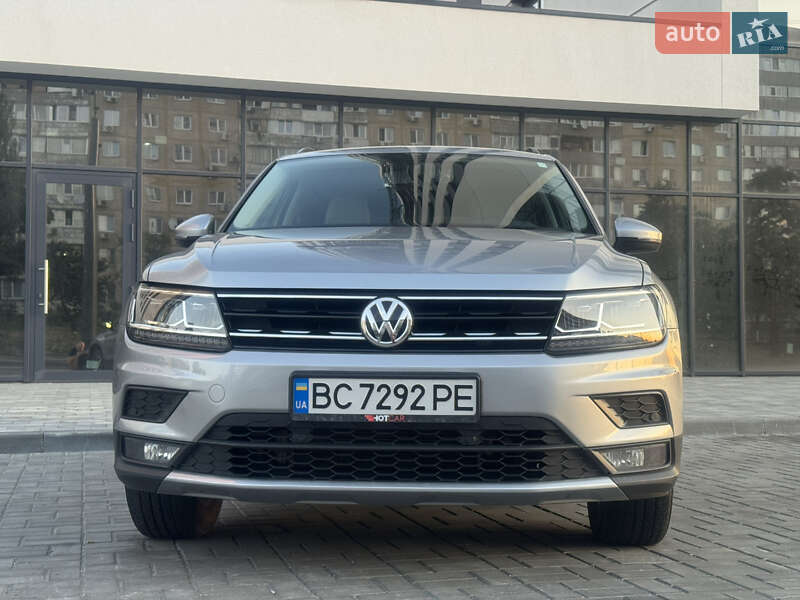 Внедорожник / Кроссовер Volkswagen Tiguan 2019 в Днепре фото 30 Внедорожник / Кроссовер Volkswagen Tiguan 2019 в Днепре