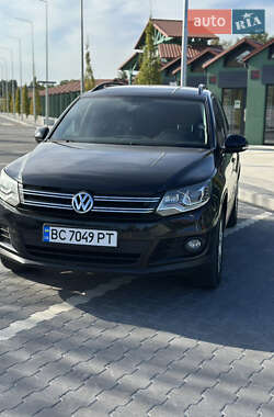 Внедорожник / Кроссовер Volkswagen Tiguan 2016 в Киеве