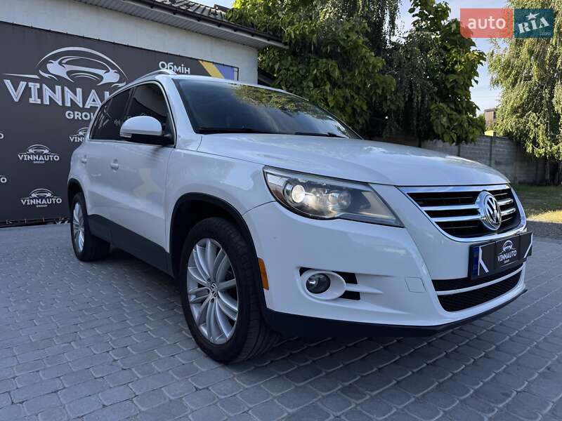 Внедорожник / Кроссовер Volkswagen Tiguan 2009 в Виннице