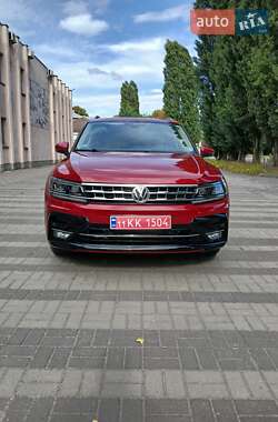 Внедорожник / Кроссовер Volkswagen Tiguan 2020 в Черкассах