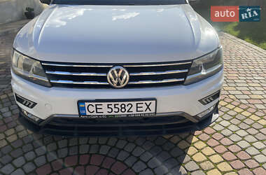 Внедорожник / Кроссовер Volkswagen Tiguan 2018 в Черновцах