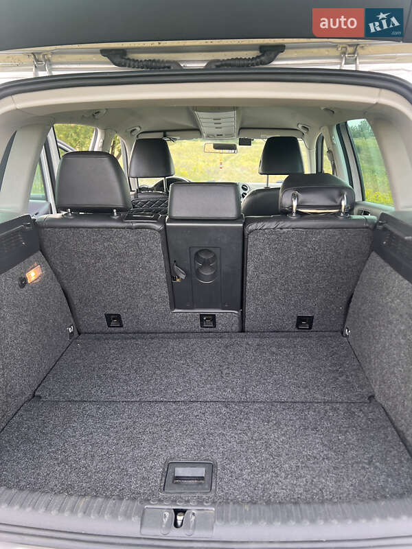 Внедорожник / Кроссовер Volkswagen Tiguan 2012 в Днепре