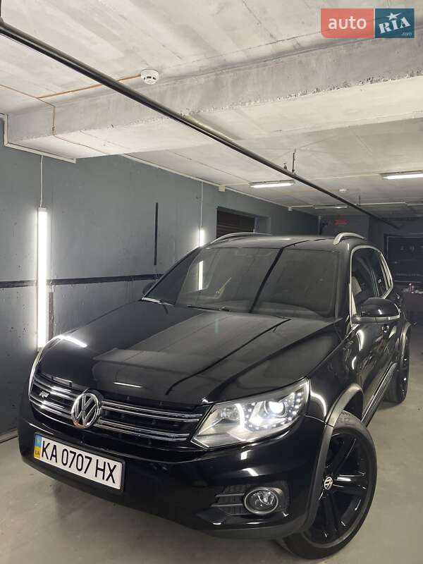 Внедорожник / Кроссовер Volkswagen Tiguan 2014 в Киеве