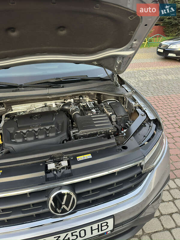 Внедорожник / Кроссовер Volkswagen Tiguan 2023 в Тернополе