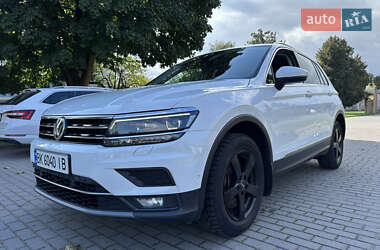 Позашляховик / Кросовер Volkswagen Tiguan 2018 в Радивиліві