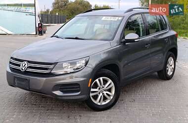 Позашляховик / Кросовер Volkswagen Tiguan 2016 в Львові