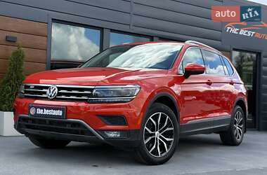 Внедорожник / Кроссовер Volkswagen Tiguan 2018 в Ровно