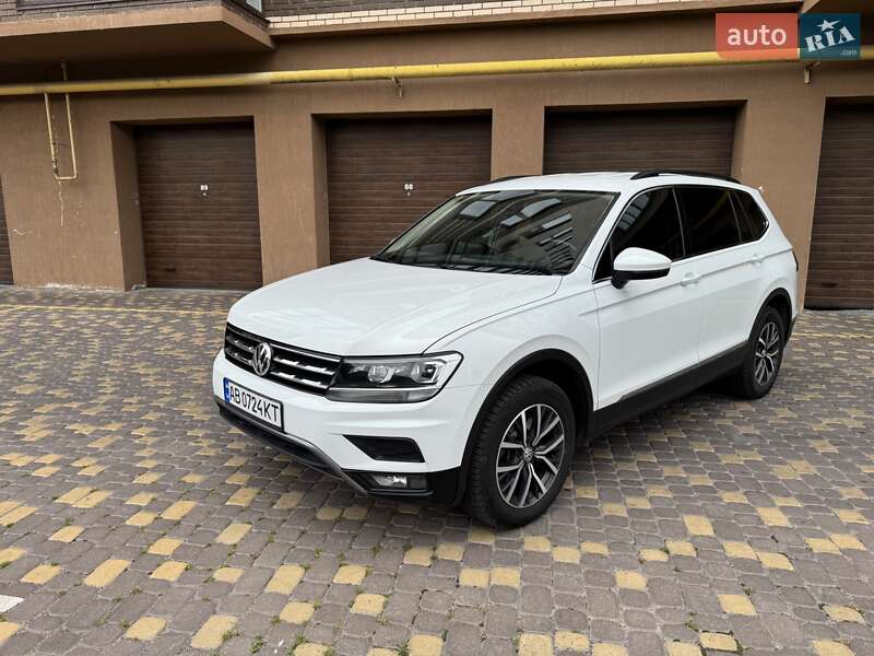 Внедорожник / Кроссовер Volkswagen Tiguan 2017 в Виннице фото 4 Внедорожник / Кроссовер Volkswagen Tiguan 2017 в Виннице