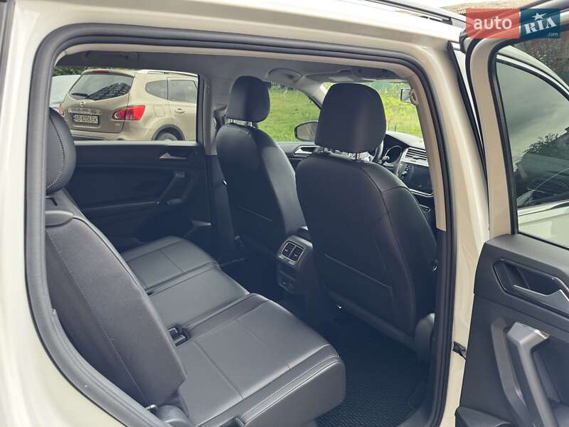 Внедорожник / Кроссовер Volkswagen Tiguan 2017 в Виннице фото 12 Внедорожник / Кроссовер Volkswagen Tiguan 2017 в Виннице