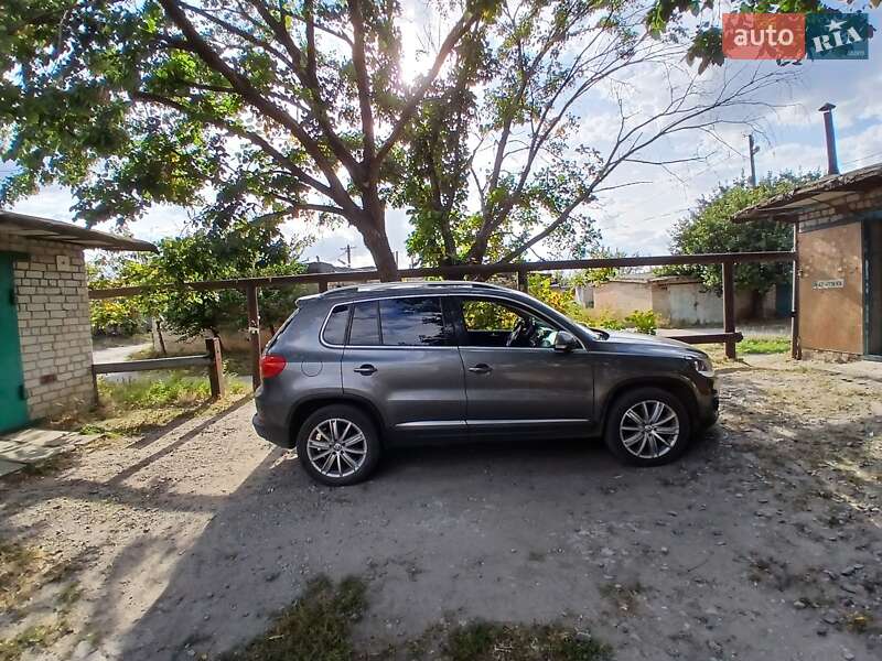 Внедорожник / Кроссовер Volkswagen Tiguan 2014 в Павлограде фото 85 Внедорожник / Кроссовер Volkswagen Tiguan 2014 в Павлограде