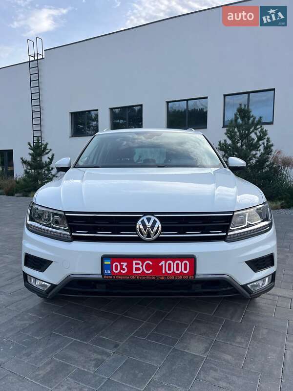 Позашляховик / Кросовер Volkswagen Tiguan 2016 в Луцьку