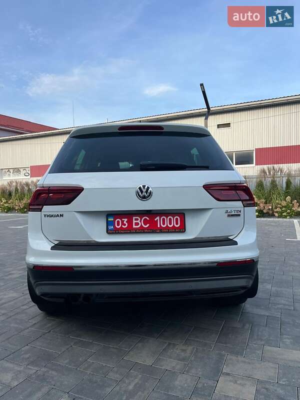 Позашляховик / Кросовер Volkswagen Tiguan 2016 в Луцьку