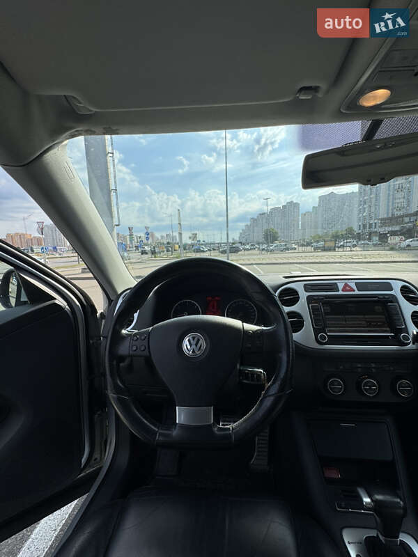 Внедорожник / Кроссовер Volkswagen Tiguan 2007 в Киеве