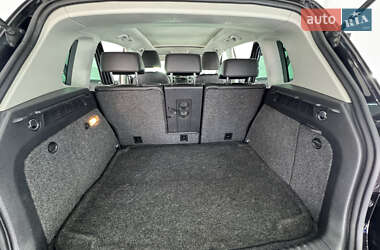 Внедорожник / Кроссовер Volkswagen Tiguan 2011 в 