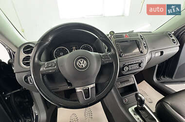 Внедорожник / Кроссовер Volkswagen Tiguan 2011 в 