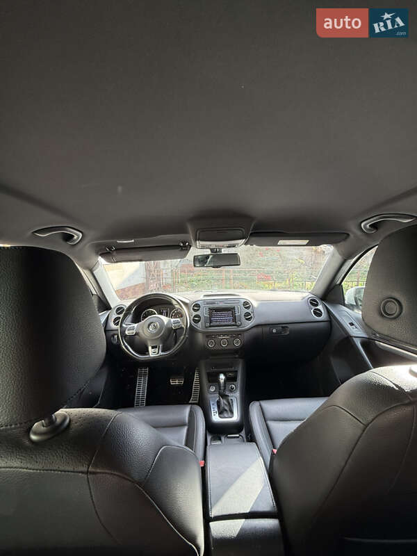 Внедорожник / Кроссовер Volkswagen Tiguan 2015 в Стрые