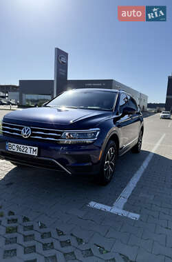 Позашляховик / Кросовер Volkswagen Tiguan 2020 в Львові