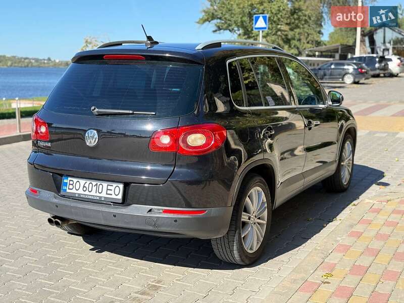 Позашляховик / Кросовер Volkswagen Tiguan 2011 в Тернополі фото 5 Позашляховик / Кросовер Volkswagen Tiguan 2011 в Тернополі