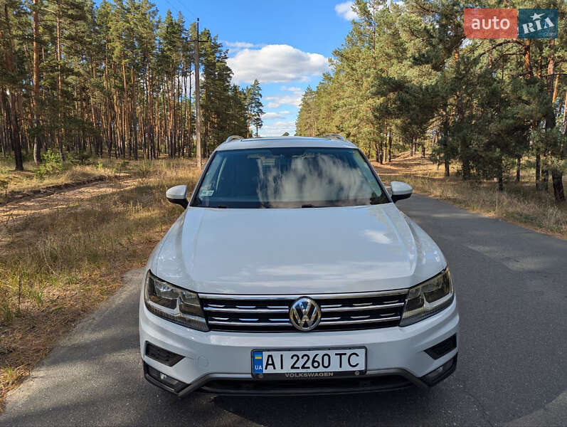 Внедорожник / Кроссовер Volkswagen Tiguan 2018 в Киеве фото 5 Внедорожник / Кроссовер Volkswagen Tiguan 2018 в Киеве