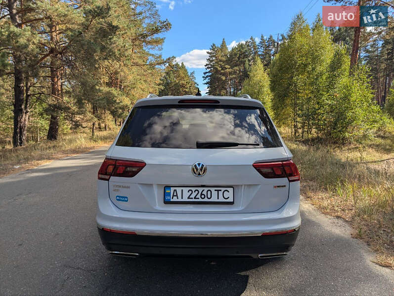 Внедорожник / Кроссовер Volkswagen Tiguan 2018 в Киеве фото 18 Внедорожник / Кроссовер Volkswagen Tiguan 2018 в Киеве