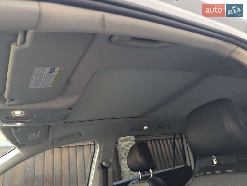 Внедорожник / Кроссовер Volkswagen Tiguan 2018 в Киеве фото 49 Внедорожник / Кроссовер Volkswagen Tiguan 2018 в Киеве