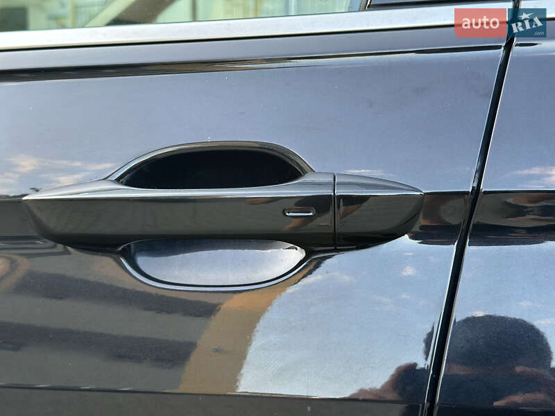 Внедорожник / Кроссовер Volkswagen Tiguan 2018 в Тернополе