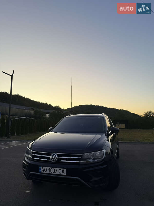 Внедорожник / Кроссовер Volkswagen Tiguan 2018 в Иршаве